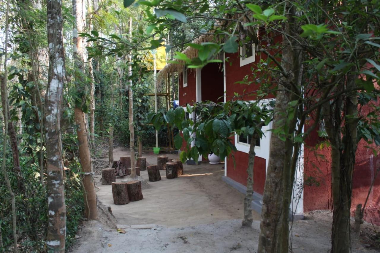 Kaikane Homestay 마디케리 외부 사진