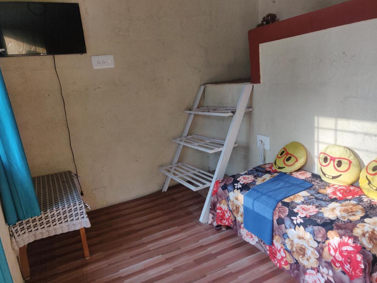 Kaikane Homestay 마디케리 외부 사진
