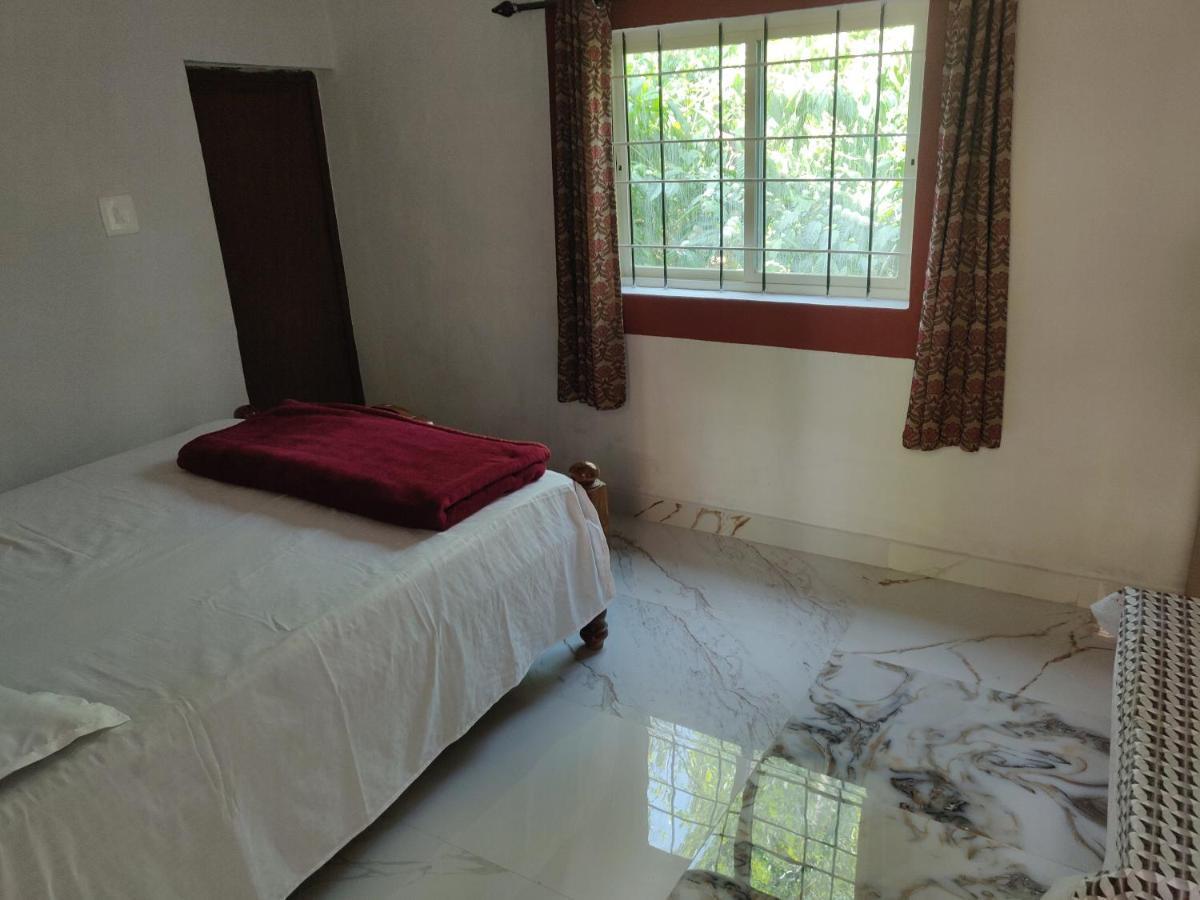Kaikane Homestay 마디케리 외부 사진